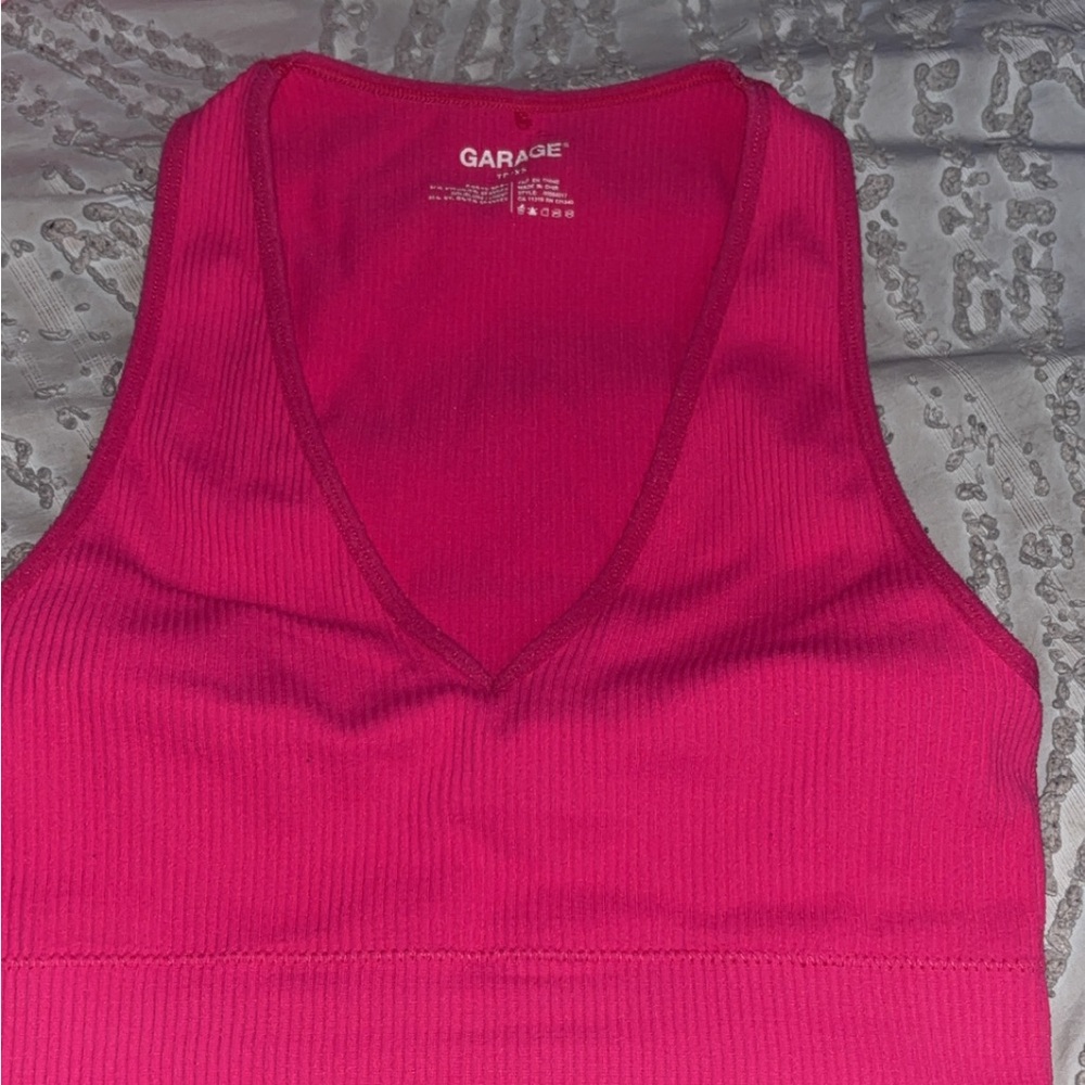 Garage Ribbed V-Neck crop top